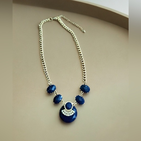 Three Gold Tone Jeweled Fashion Necklaces 18-20” - Picture 8 of 10